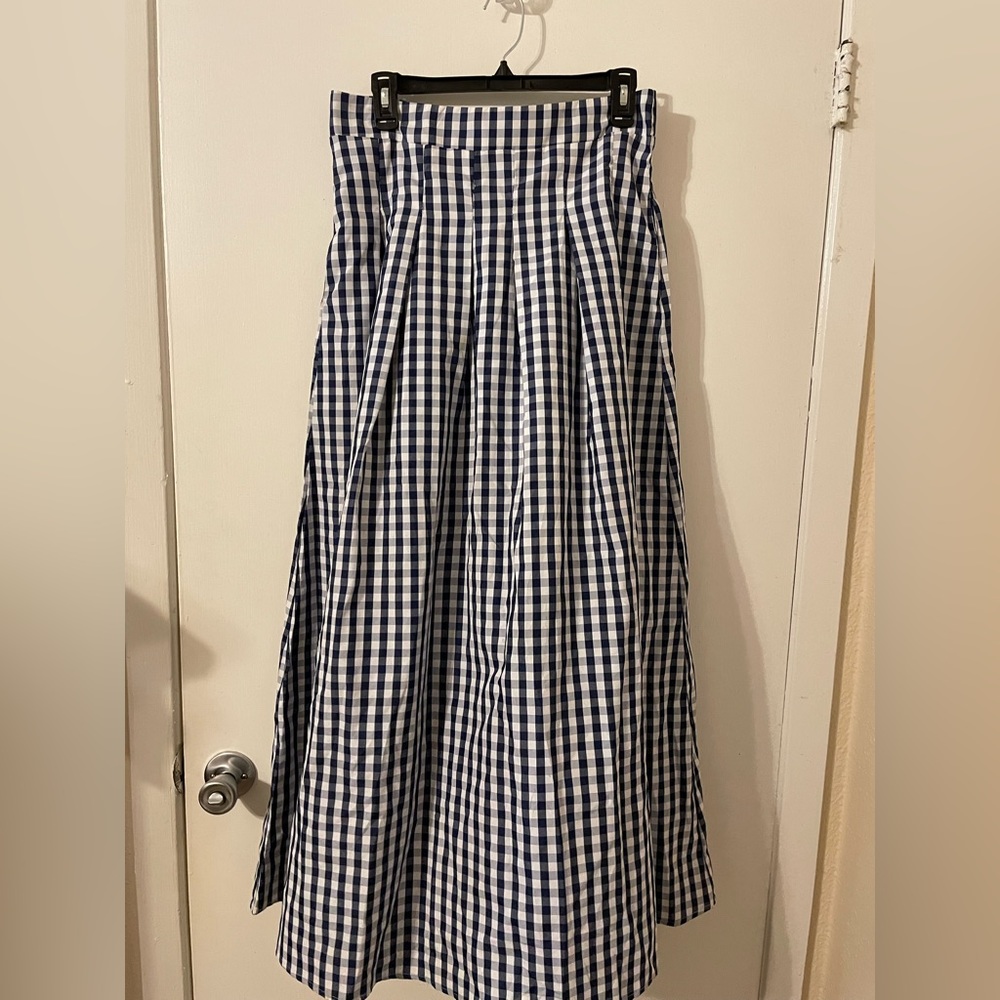 Navy Blue & White Plaid Skirt With Pockets
